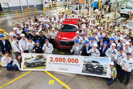 GINZA S.A. CONCESIONARIO OFICIAL TOYOTA - Toyota amplía su línea